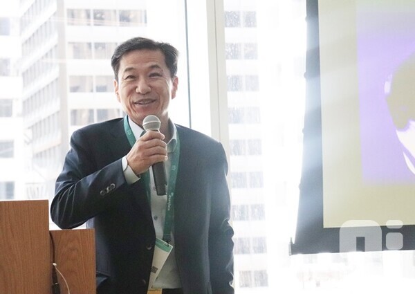 손부한 세일즈포스코리아 대표가 '드림포스 2023 코리아 랩업 세션'에서 인사말을 하고 있다. /김동원 기자