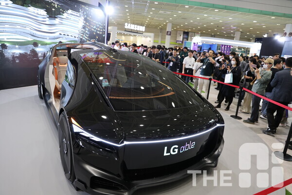 'LG 알파블' 미래형 컨셉 자동차./THE AI