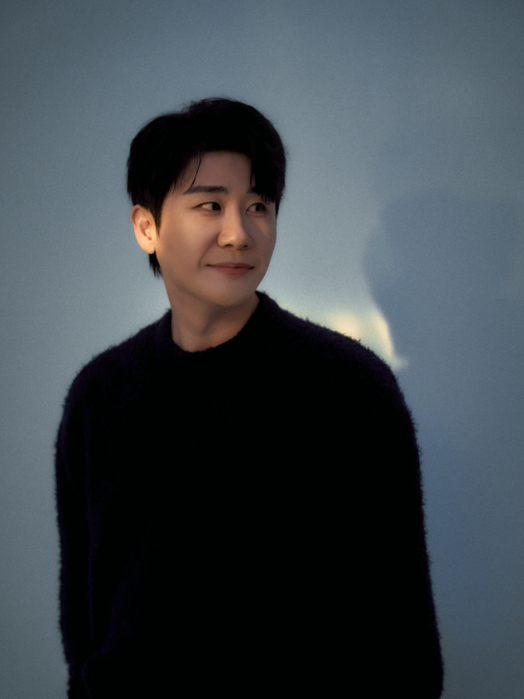 Singer Yeongtak. / Korea Sharing Federation.