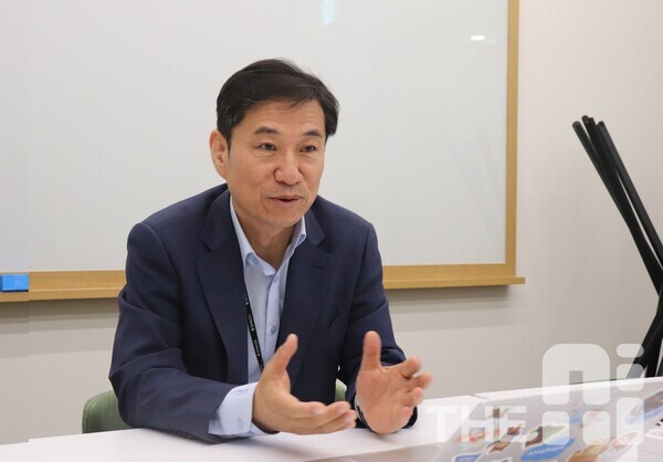 손부한 세일즈포스코리아 대표가 사용자 편에 선 AI 활용을 강조했다. /김동원 기자