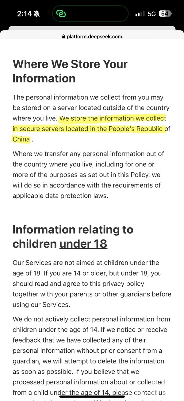 딥시크의 개인정보 처리방침을 보면 딥시크는 수집한 정보를 중국 내 보안 서버에 저장한다고 명시하고 있다. /유덕규 기자