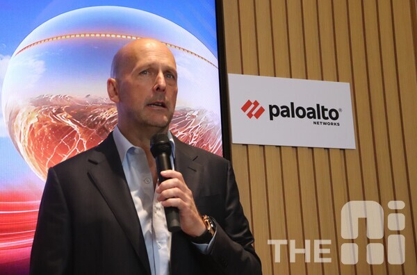 팔로알토 네트웍스는 딥시크가 탈옥 공격에 취약하다고 밝혔다. 사진은 사이먼 그린(Simon Green) 팔로알토네트웍스 아태지역 총괄 사장. /김동원 기자