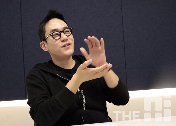 윤성호 마키나락스 대표는 범용 AI보단 제조 특화 AI와 같은 산업 특화 기술 필요성을 강조했다. /김동원 기자