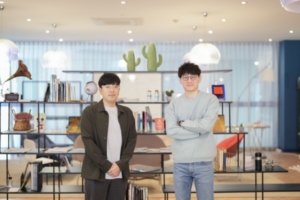 이재준 UNSIT 연구원(왼쪽)과 윤성환 UNSIT 교수. /UNSIT