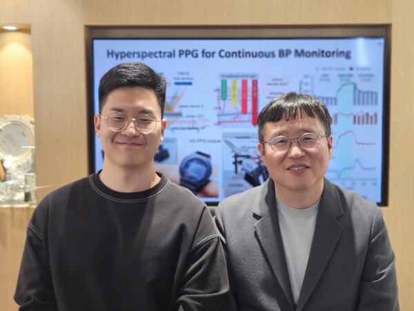 박정우 KAIST 바이오및뇌공학과 박사후연구원(왼쪽), 정기훈 KAIST 바이오및뇌공학과 교수. /KAIST