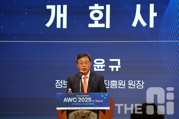 박윤규 NIPA 원장은  “AI와 디지털 헬스케어 기술의 융합은 저출산과 고령화라는 구조적 위기를 돌파할 수 있는 전략 자산”이라며 “NIPA는 의료 AI 분야의 마중물 역할을 해오고 있으며, 앞으로 더욱 본격적인 생태계 구축에 나설 것”이라고 강조했다. /유덕규 기자