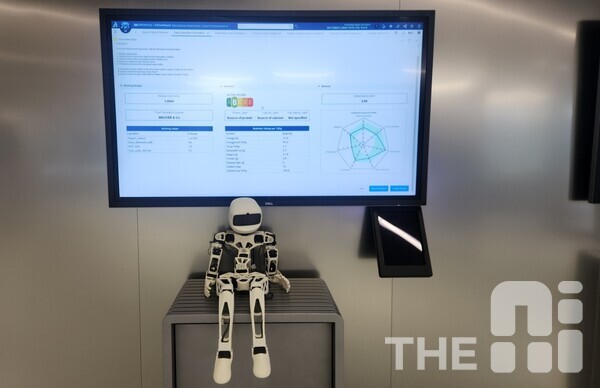 3D익스피리언스 이그제큐티브 센터에는 다쏘시스템 기술로 실제 여러 제품을 설게하는 모습이 소개됐다. 이 센터는 전 세계에서 7개밖에 존재하지 않는다. /김동원 기자