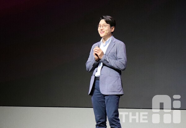 임우형 공동 연구원장은 “자체 파운데이션 모델 기반의 글로벌 경쟁력을 확보하고, AI 모델 개발을 넘어 다양한 산업 현장 적용을 통해 범용성과 전문성을 모두 갖춰 글로벌 파트너사와 함께 AI 생태계를 만들어가겠다”고 말했다. /김동원 기자