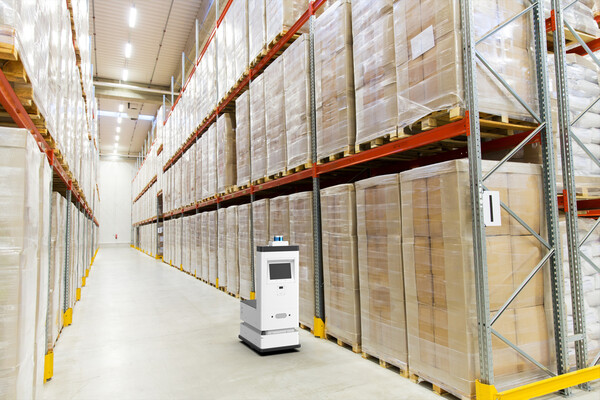 트위니 자율주행 물류이송 로봇 나르고의 모습. /트위니