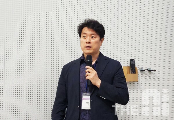박지환 씽크포비엘 대표는 “에이전틱 AI, 피지컬 AI 시대의 경쟁력은 ‘신뢰성’이 될 것”이라며 “신뢰성에 관한 준비를 마친 국가는 ‘핵우산’과 같은 규제를 시도할 것”이라고 전망했다. /김동원 기자