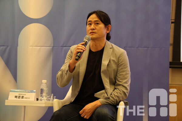 백준호 퓨리오사AI 대표는 “근본적인 난제를 풀어내는 연구가 곧 산업 경쟁력으로 이어진다”고 강조했다. /구아현 기자