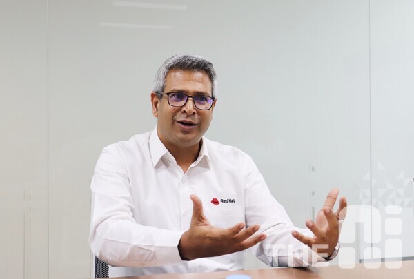 파반 부사장은 “한국 고객들이 그동안 GPU에 투자했다면 이제는 그 투자에서 최대한의 수익을 내기 위해 애플리케이션을 어떻게 운영해야 하는지에 대한 대화가 주를 이루고 있다”고 말했다. /김동원 기자 