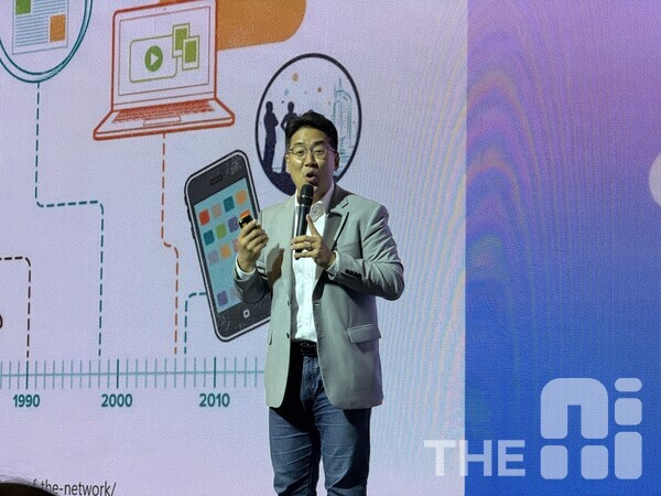 장동선 궁금한뇌연구소 대표는 AI에 대한 지나친 의존은 뇌의 핵심 기능이 퇴화로 이어질 수 있다고 지적했다. /유덕규 기자