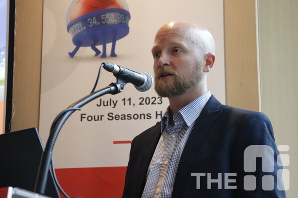 그레이엄 쉘든(Graham Sheldon) 유아이패스 CPO는 “사기 탐지나 의료 워크플로우처럼 민감한 프로세스에는 강력하면서도 신뢰할 수 있는 AI가 필요하다”며 엔비디아와의 협력 내용을 밝혔다. /김동원 기자