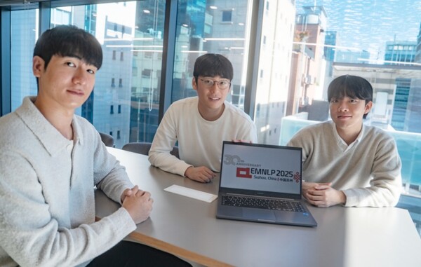 논문 집필에 기여한 셀렉트스타 연구진. /셀렉트스타