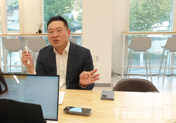 최은수 인텔리빅스 대표는 한 시간 인터뷰 동안 최은수 대표는 ‘신뢰’라는 단어를 수십 번 반복했다. /구아현 기자