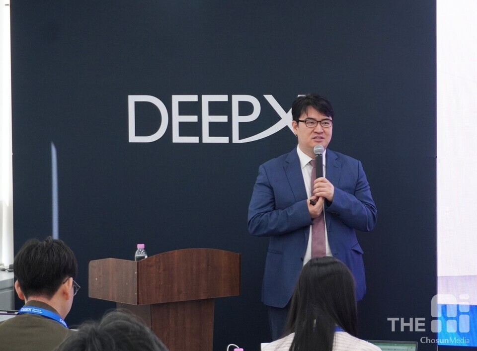 베테랑 용접공 손기술을 AI에 입힌 두산로보틱스·딥엑스 원전 로봇 개발